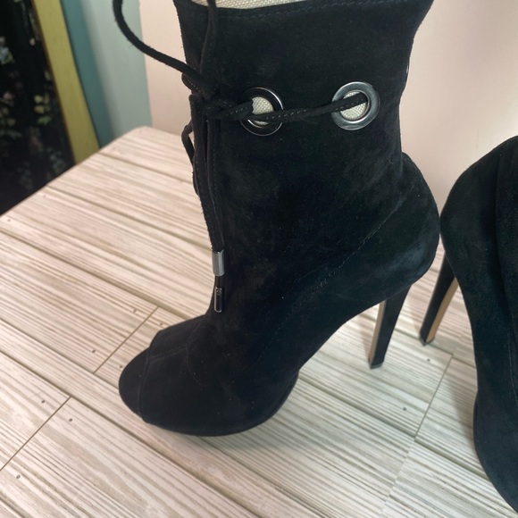 Steve Madden Cavalier Booties size 5.5 - Picture 7 of 13